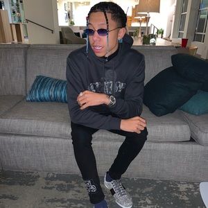 Meet your Posher, Anthony